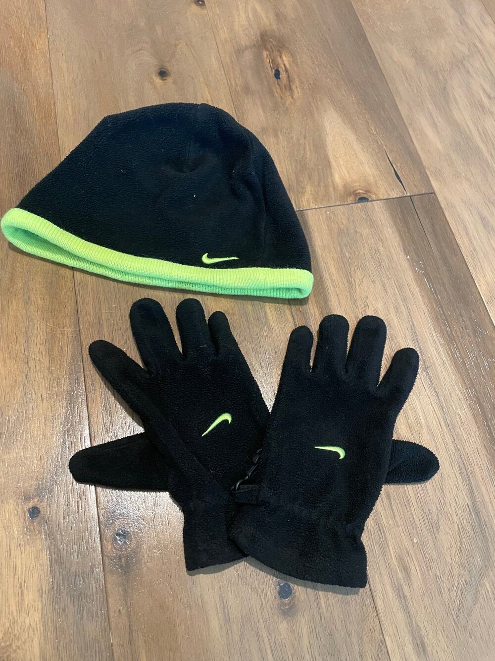 Kids Black Green‑Trim Fleece Hat Glove Set Size OS